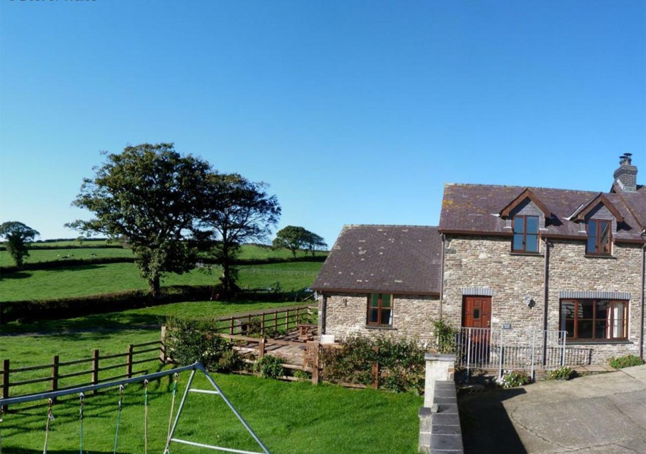 Villa Beudy Bach Lampeter Exterior foto
